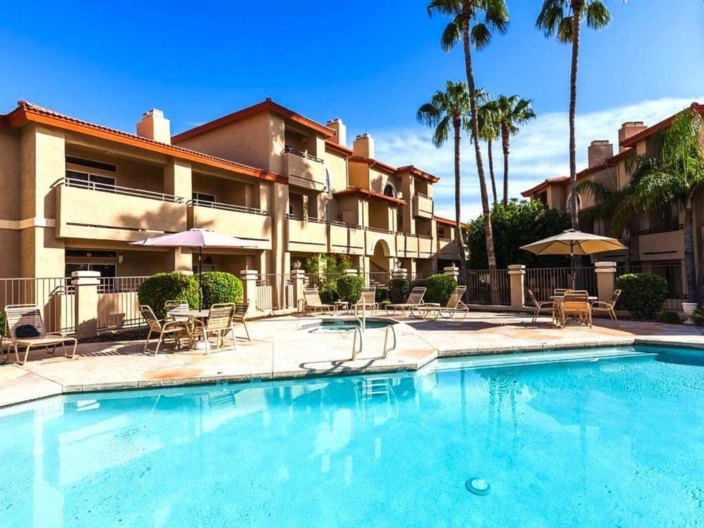 Private Resort Community Surrounded By Mountains W/3 Pool-Spa Complexes, All Heated & Open 24/7/365! Phoenix Eksteriør billede